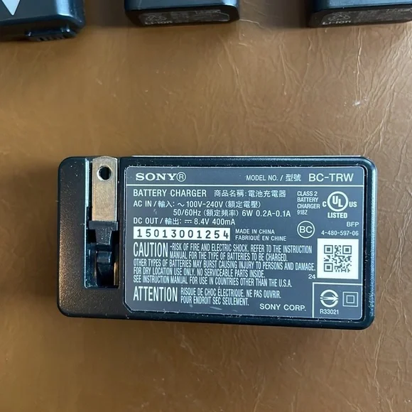 Sony RX10 (24-200mm F2.8 lens) - Picture 8 of 9